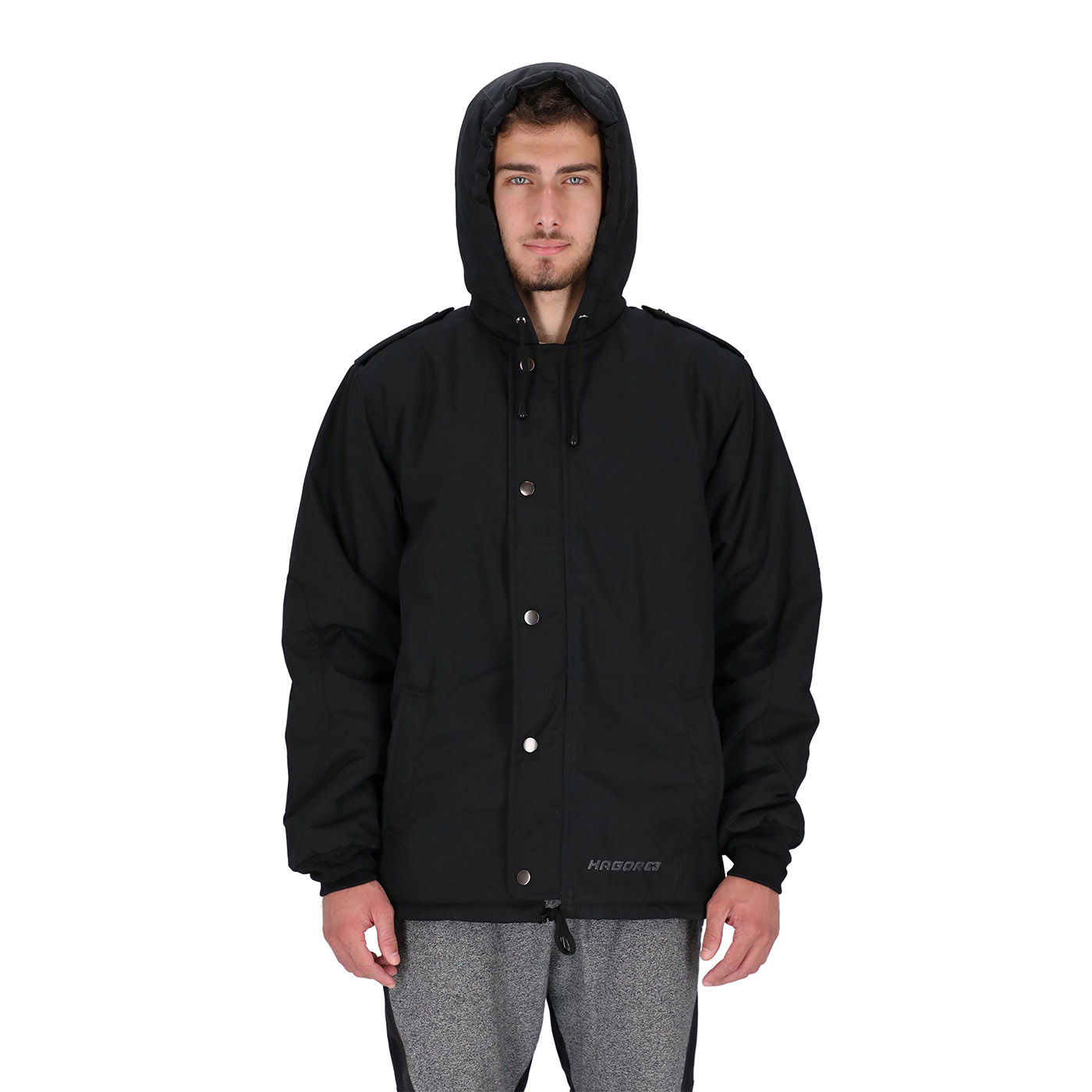 close-on-model_0016_xg3Z4Fb8